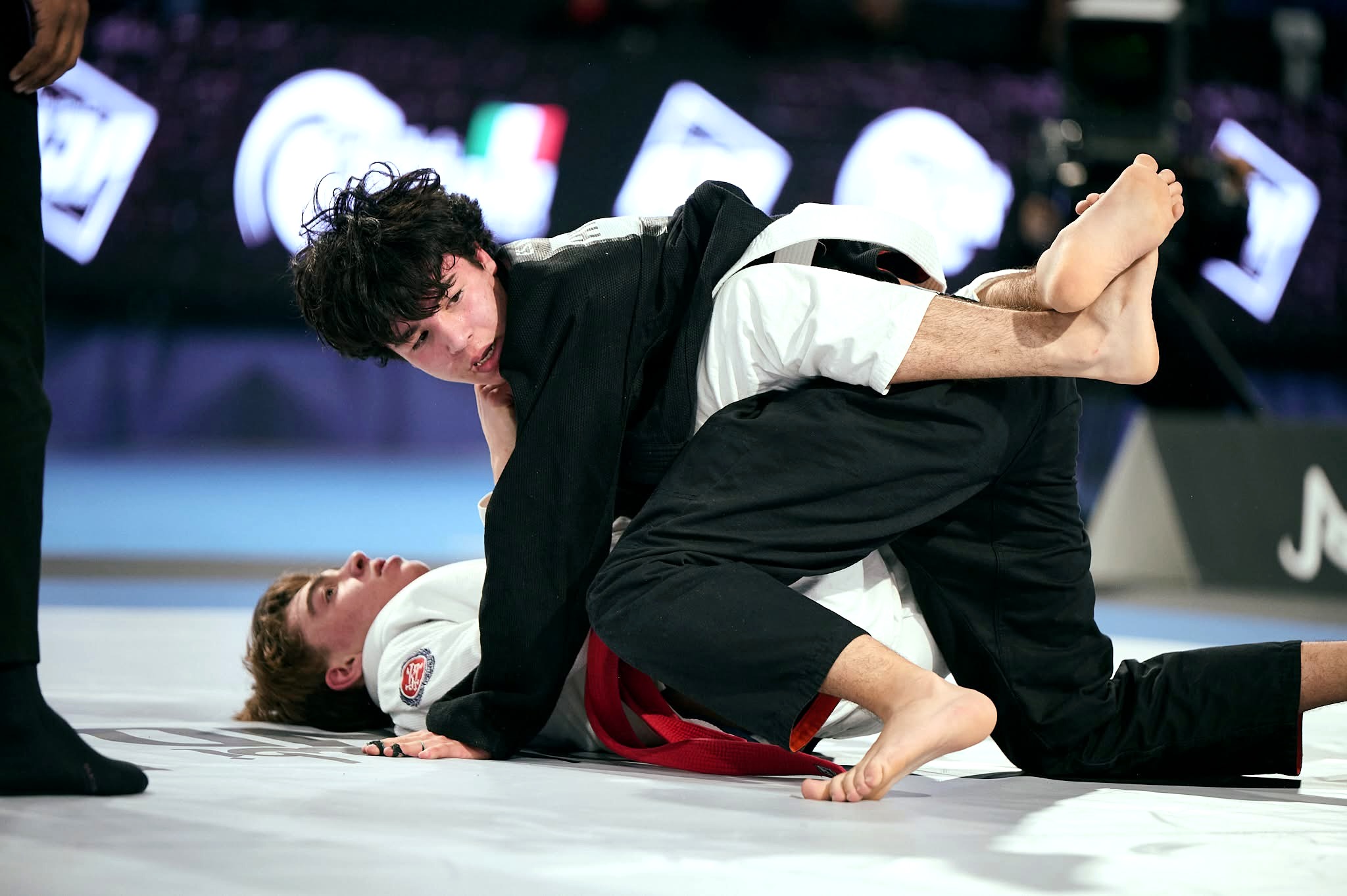 Hilti BJJ kids team competing